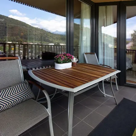 Couples Getaway Appartamento Bohinj